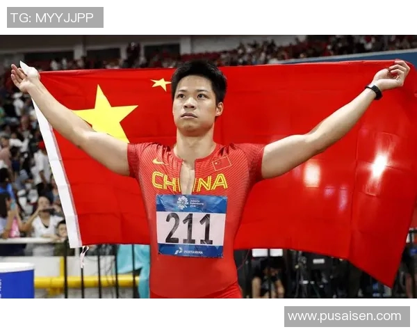 从逆境中崛起的足球明星们用奋斗书写传奇人生