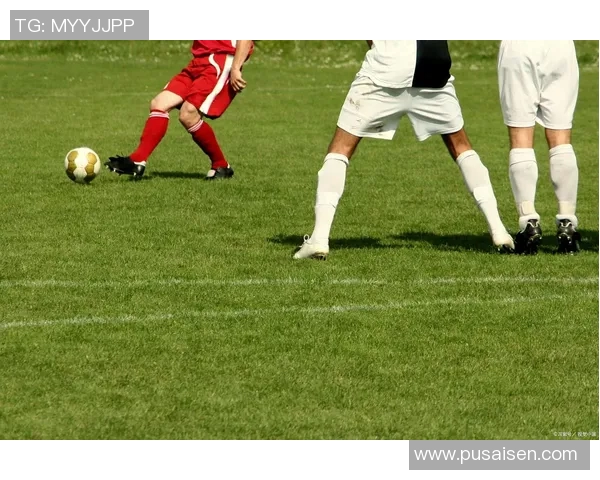 足球明星鲜为人知的私下爱好揭秘与他们的生活趣事分享